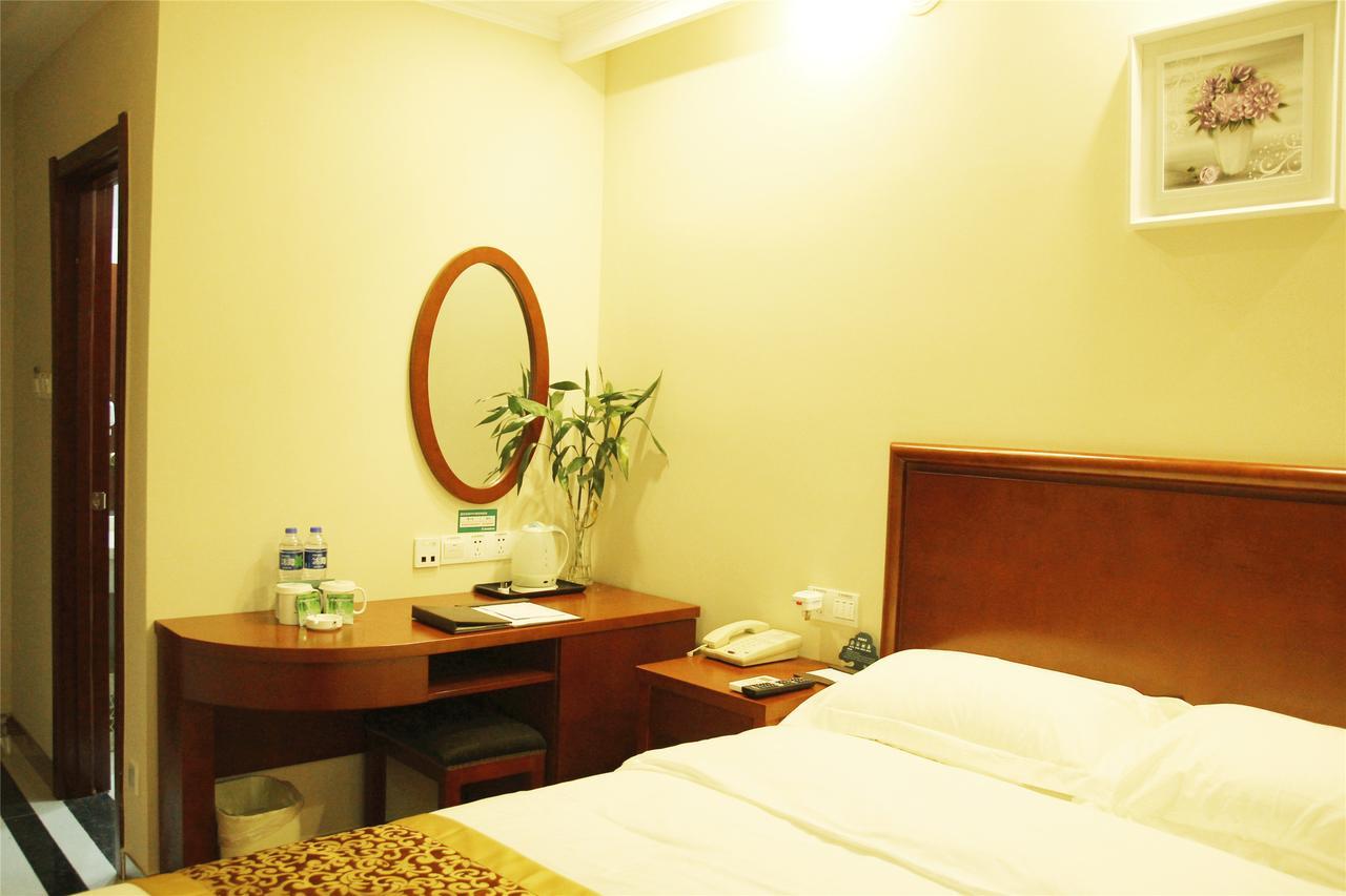 Greentree Inn Jiujiang Railway Station Business Hotel Eksteriør bilde
